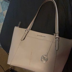 Michael Kors pearl grey silver saffiano leather